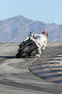 media/Jan-10-2026-Race Pace (Sat) [[3e4fee349c]]/2-Verified/Session 4 (Turn 12 Backside)/